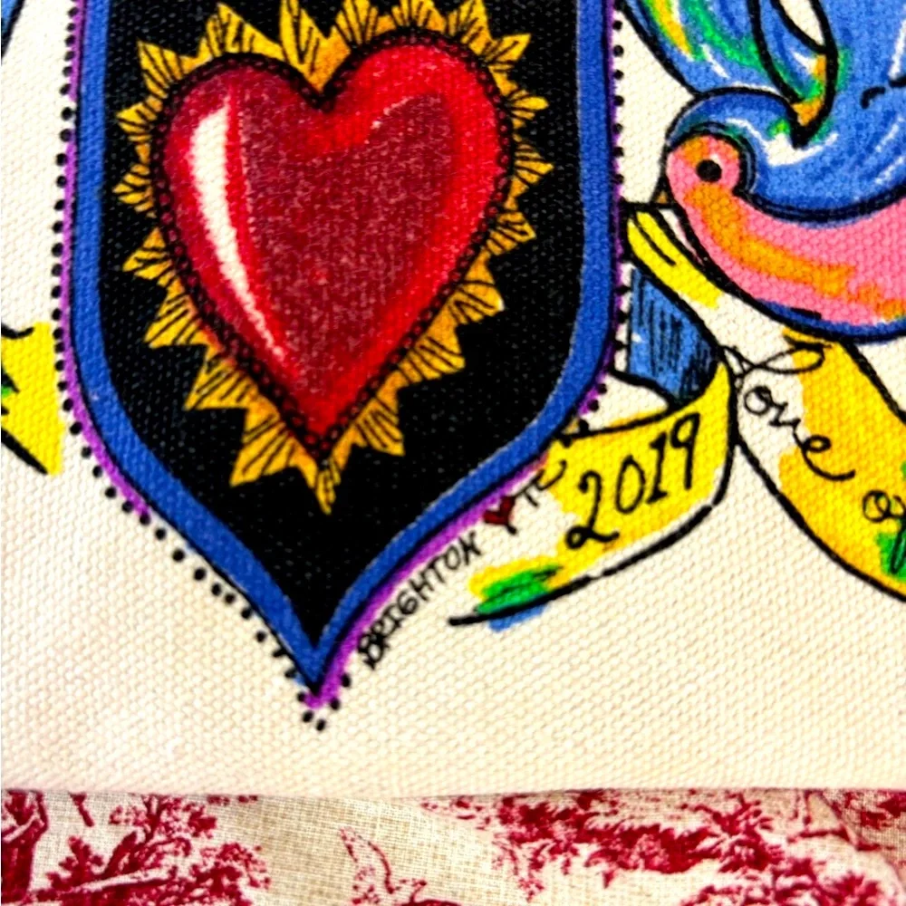 “Love of Art” Heart/Birds 2019 Brighton Canvas zi wallet makeup pencil bag NWOT!